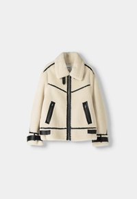 Bershka Winterjacke - white