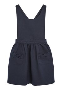Granatowa bezrękawnikowa sukienka ogrodnicza z szerokimi ramiączkami, marszczoną talią i przednimi kieszeniami ozdobionymi materiałowymi kokardkami.