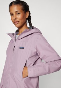 Patagonia BOULDER FORK RAIN  - Regnjacka - stormy mauve