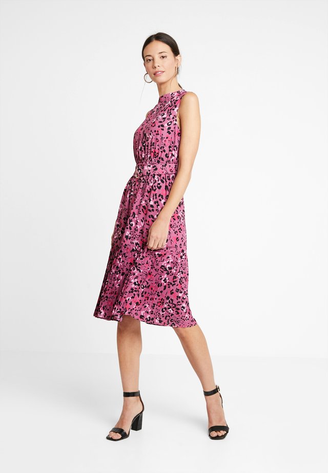 Freizeitkleid - pink