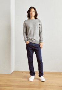 Schott TRD1310 - Vaqueros slim fit - rinse