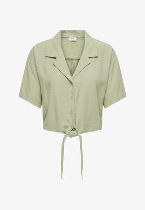 Lichtgroen overhemd met korte mouwen, knopen aan de voorkant, een kraag en een knoopstrik aan de zoom, gemaakt van lichtgewicht stof.