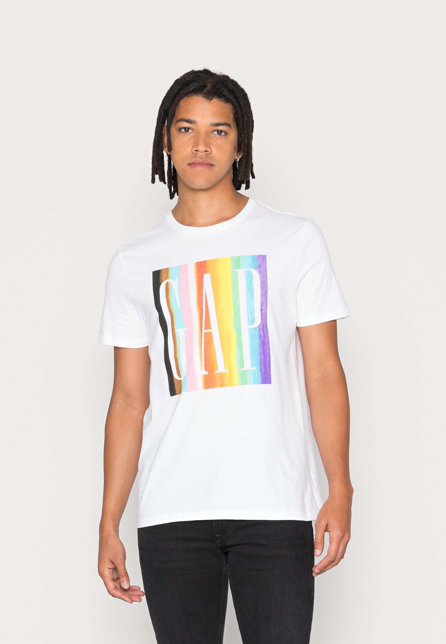 GAP V LOGO PRIDE FAMILY UNISEX - Print 