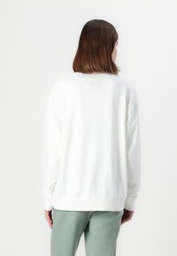 GAP Sweatshirt - new off white