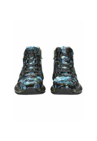 Scarpe alte con un design a serpente in nero, blu e verde, con lacci neri e chiusura con zip. Suola testurizzata per una buona aderenza.