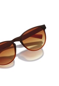 Hawkers CRUSH - Ochelari de soare - brown