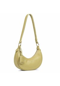 Borsa hobo in pelle gialla chiara con forma curva, tracolla regolabile e chiusura con zip. Presenta un piccolo tag attaccato.