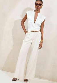 Lipsy Bluse - white