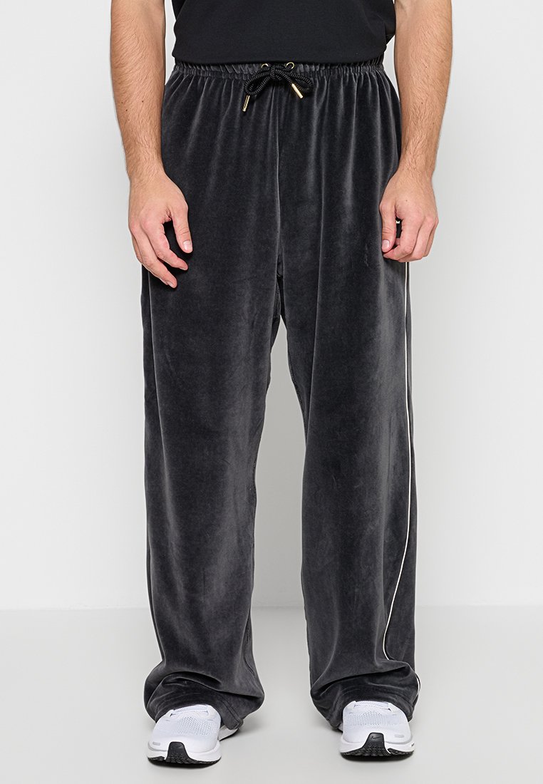 Pantalones deportivos
