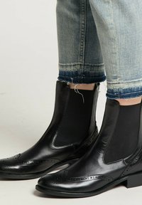 DreiMaster Botine cowboy/biker - schwarz