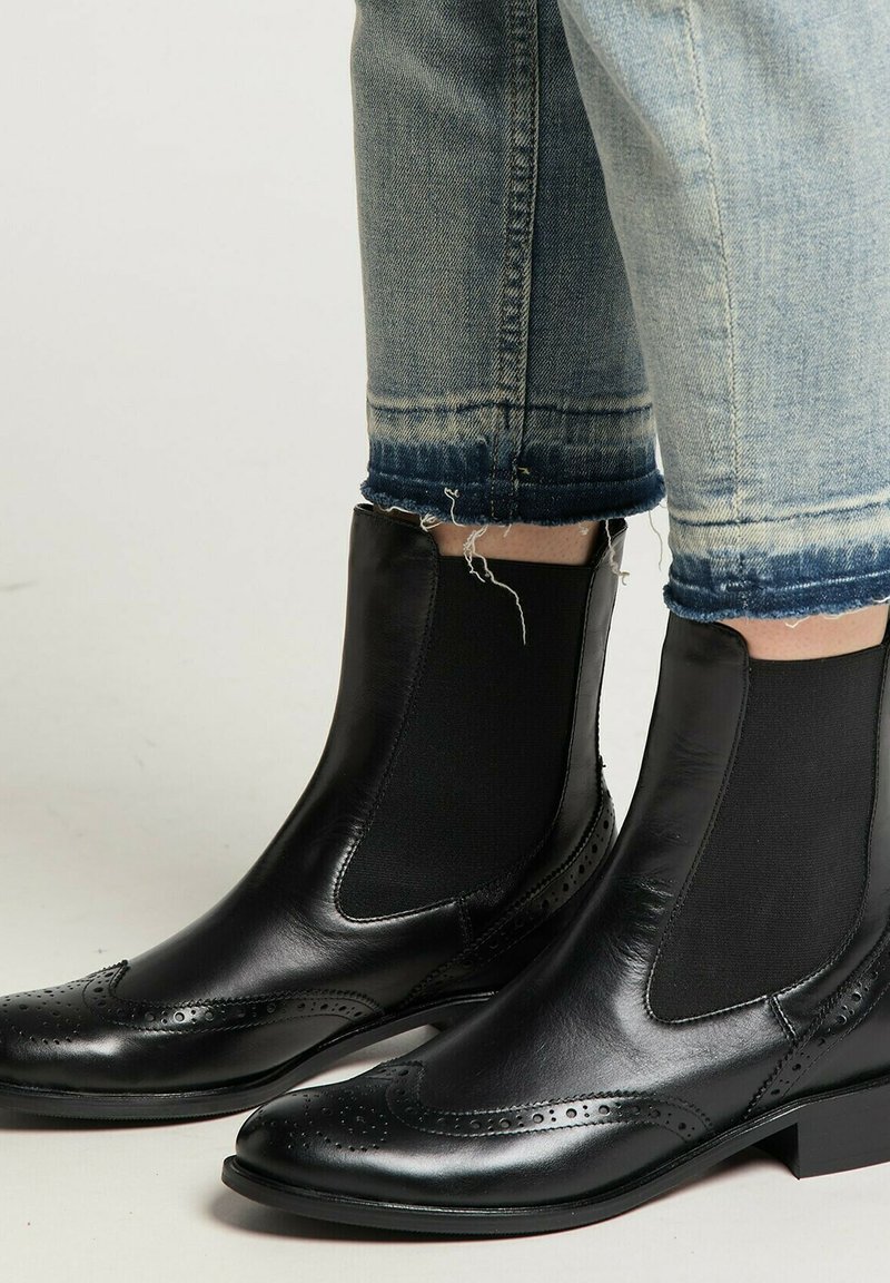 DreiMaster Botine cowboy/biker - schwarz