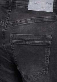 Street One Straight leg -farkut - grau