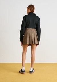 Dickies ELIZAVILLE SKIRT - Gonna a pieghe - mushroom