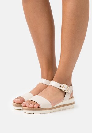 Platform sandals - ivory