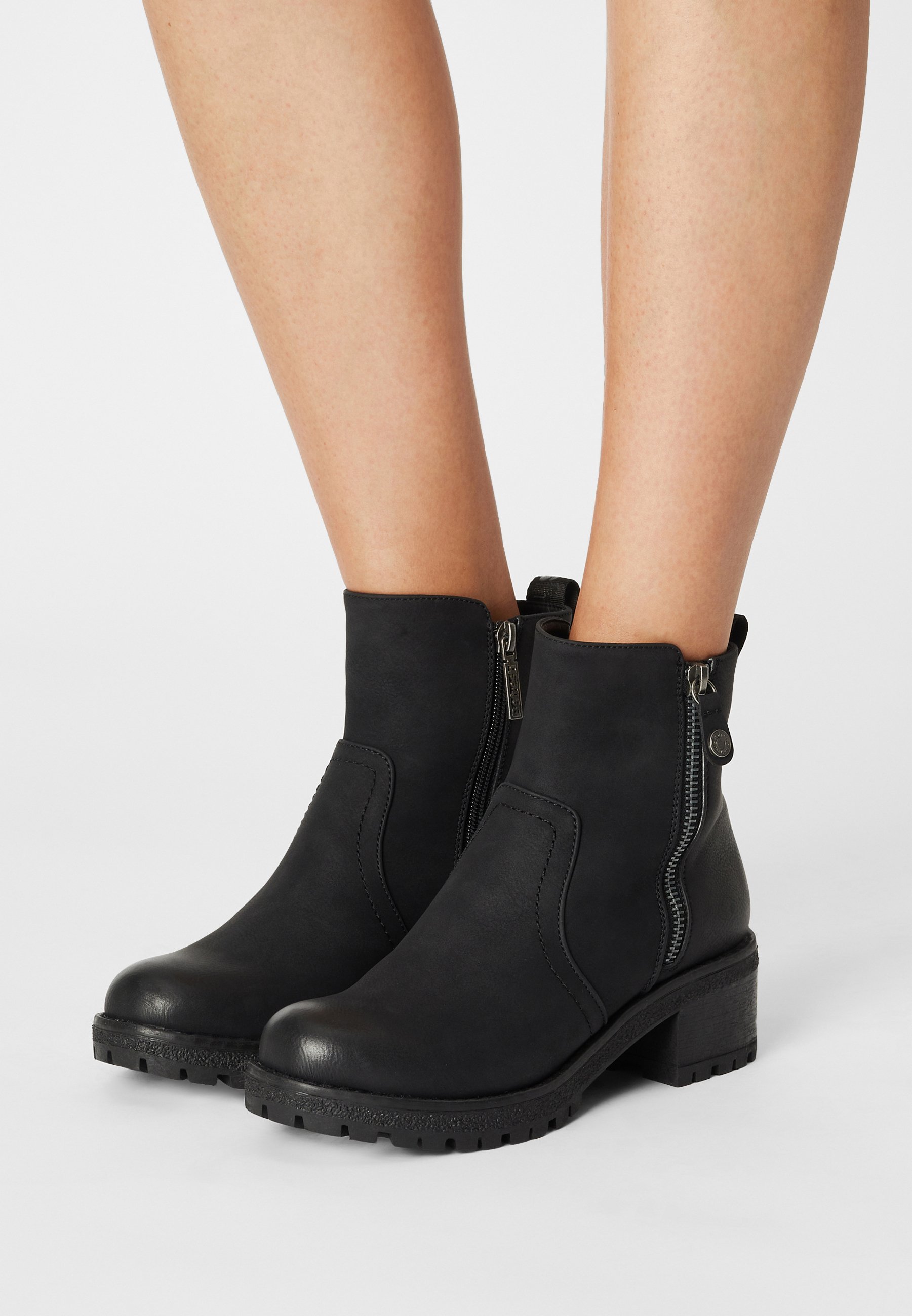 refresh stiefeletten schwarz