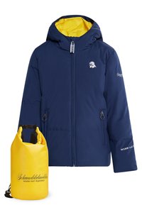 Marineblauer Steppjacke mit gelber Innenausstattung, Reißverschlüsse an den Taschen, Logo auf der Brust und einem gelben Trockenbeutel mit schwarzem Text, entworfen für wasserdichte Aufbewahrung.