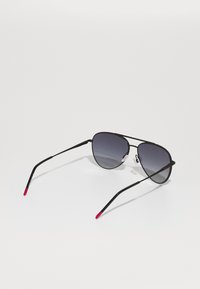 HUGO Ochelari de soare - matte black