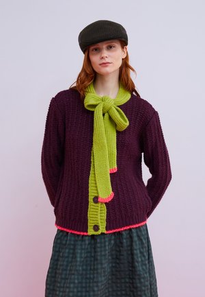 GRACE - Gilet - berenjena