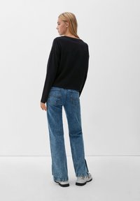 QS LONGSLEEVE MIT FRONTPRINT - Long sleeved top - schwarz