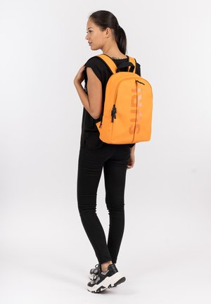 SADY - Rucksack - orange