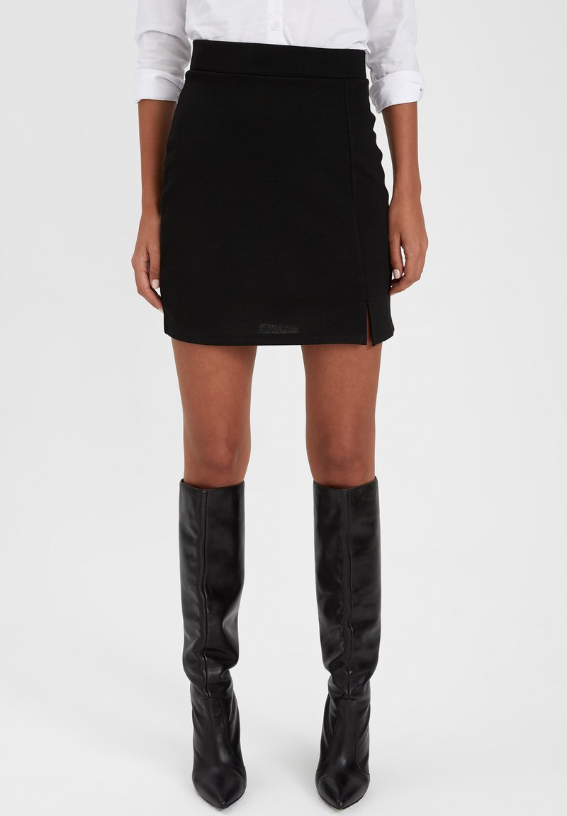 DeFacto Mini skirt black Zalando.ie