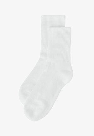 Calcetines de algodón blancos, tipo crew, con puño acanalado, textura suave y diseño de punta redonda. Adecuados para uso casual o deportivo.