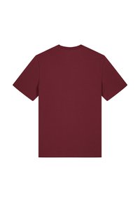 T-shirt bordeaux à manches courtes en coton doux, avec un col rond et une texture simple et lisse sans graphismes ni imprimés.