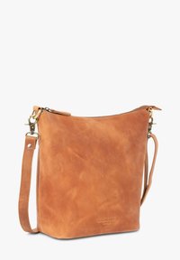 Crossover-Tasche aus braunem Leder mit lässiger Form, Reißverschluss und verstellbarem Riemen. Verfügt über eine glatte Textur und dezentes Logo-Detail.