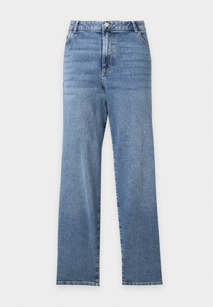 Vero Moda Curve, VMCLUSIA TESSA MOM JEANS - Mom Jeans - light blue denim