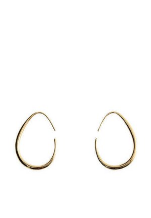 Boucles d'oreilles fines en or torsadé avec une forme ovale organique irrégulière sur fond blanc.