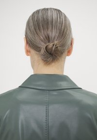 Max Mara Leisure LOLLO - Jakna od umjetne kože - verde scuro