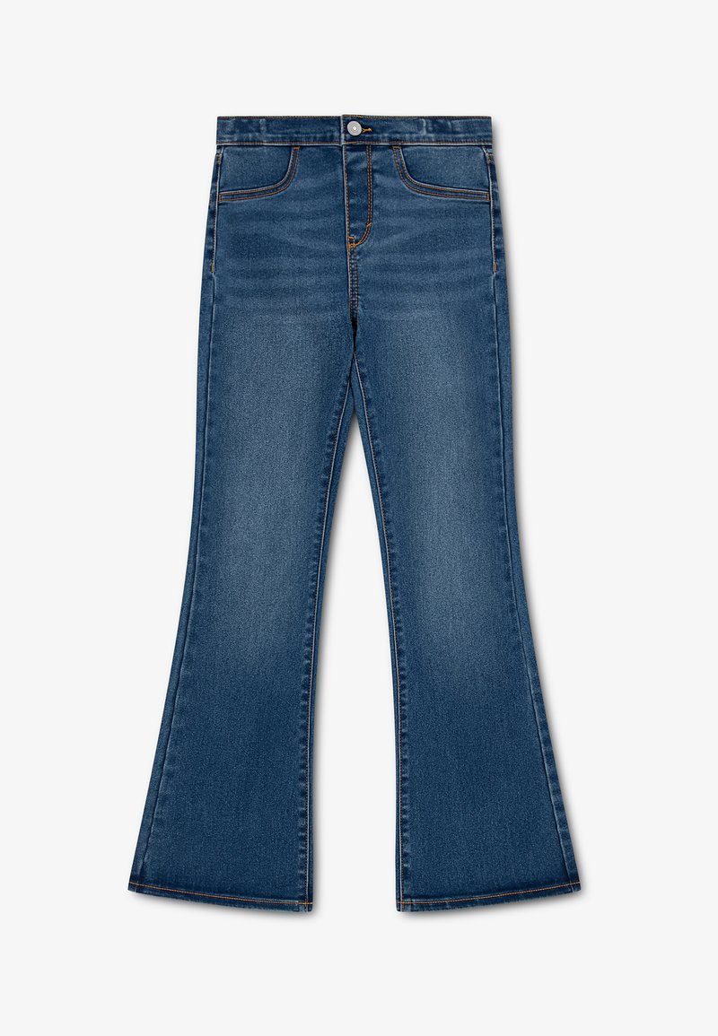 Jean en denim bleu à taille haute et jambes évasées, avec poches avant, bouton et fermeture éclair.