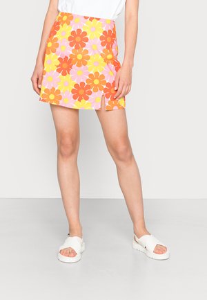 BIAS CUT SKIRT WITH NOTCH - Minihame - bright retro
