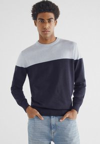 Unausgewählt, dark blue