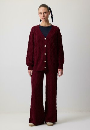 SET - Kardigán - burgundy