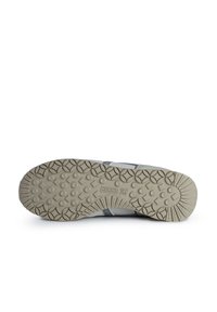 MUNICH MASSANA  - Zapatillas de entrenamiento - gris claro