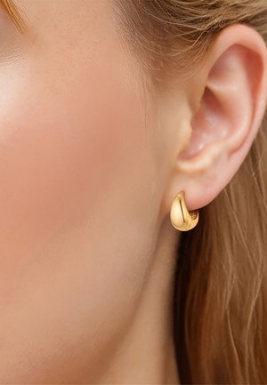 Yokoamii, Pendientes - yellow, gold-coloured