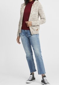 Oxmo Strickjacke - beige