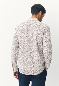 Next REGULAR FIT - LONG SLEEVE PRINT  - Camicia - multicolour