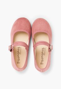 Scarpe Mary Jane in suede rosa con punta arrotondata, suola piatta e una cinghia con fibbia argentata. Interno morbido con il nome del marchio stampato.