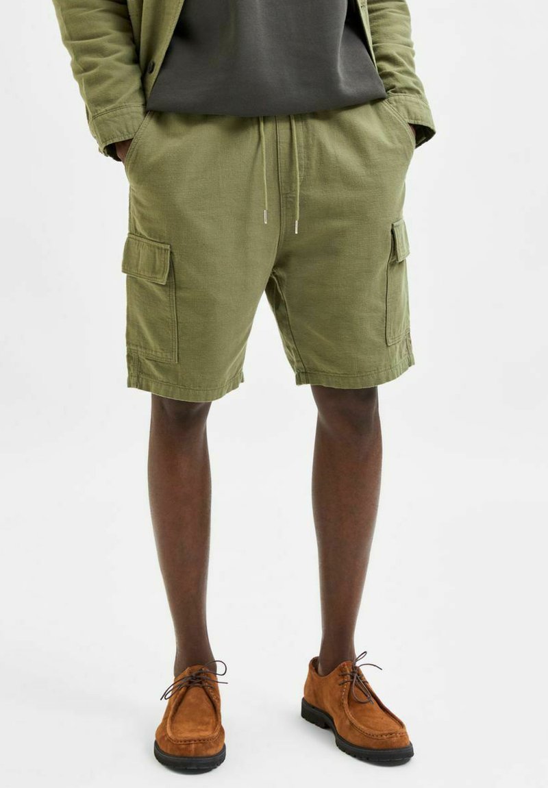 Herren Chino Shorts | Selected Homme Shorts olivine/grün - AT47750 Herren Chino Shorts | Selected Homme Shorts olivine/grün - AT47750