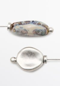 Thumbnail Image 5