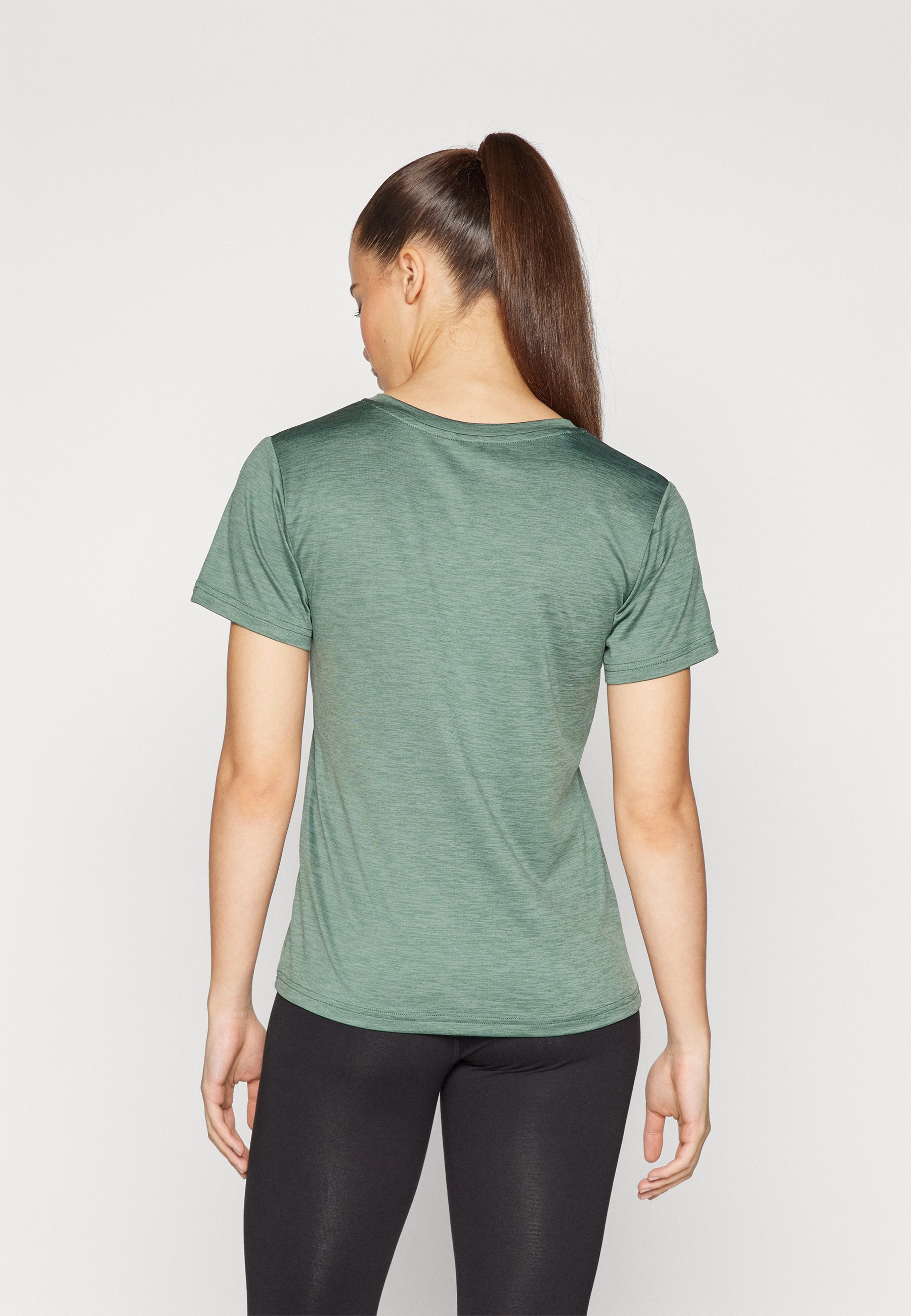 売れ筋商品|||オンリープレイ Tシャツ レディース トップス ONPCORE LIFE TEE - Basic T-shirt - duck green ONLY Play ONPCORE LIFE TEE - T-Shirt basic - duck green