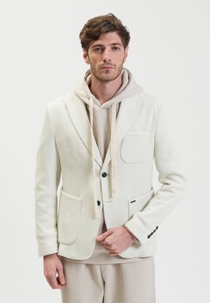Vest - white