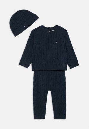 CABLE GIFT BOX SET UNISEX - Beanie - dark night navy