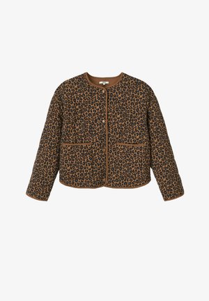 Veste matelassée à imprimé léopard avec une base marron, un motif noir, un col rond et deux poches avant. Comprend une fermeture à boutons et des finitions contrastées.