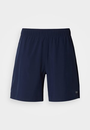 Pantaloni scurți sportivi de culoare albastru închis, realizați dintr-un material ușor; au o talie elastică și un logo mic în partea dreaptă jos.