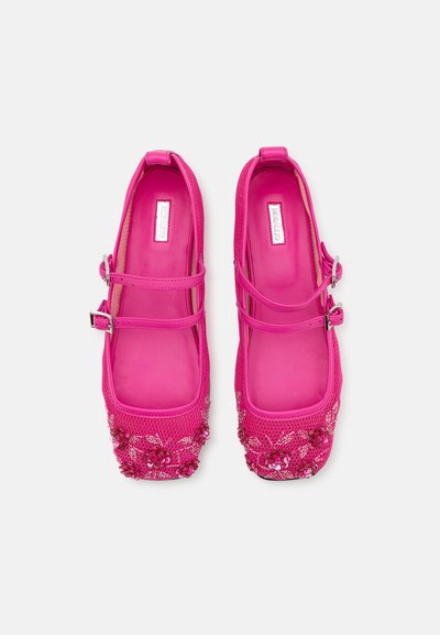 Nodaleto BULLA RINA - Baletkurpes ar siksniņu ap potīti - pink