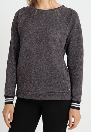Sweatshirt noir avec des éclats multicolores, col rond et poignets côtelés avec des rayures blanches et grises. Tissu doux, coupe décontractée.
