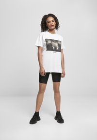 Mister Tee T-Shirt print - white